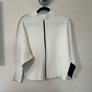 T Tahari White Ribbed Sweater